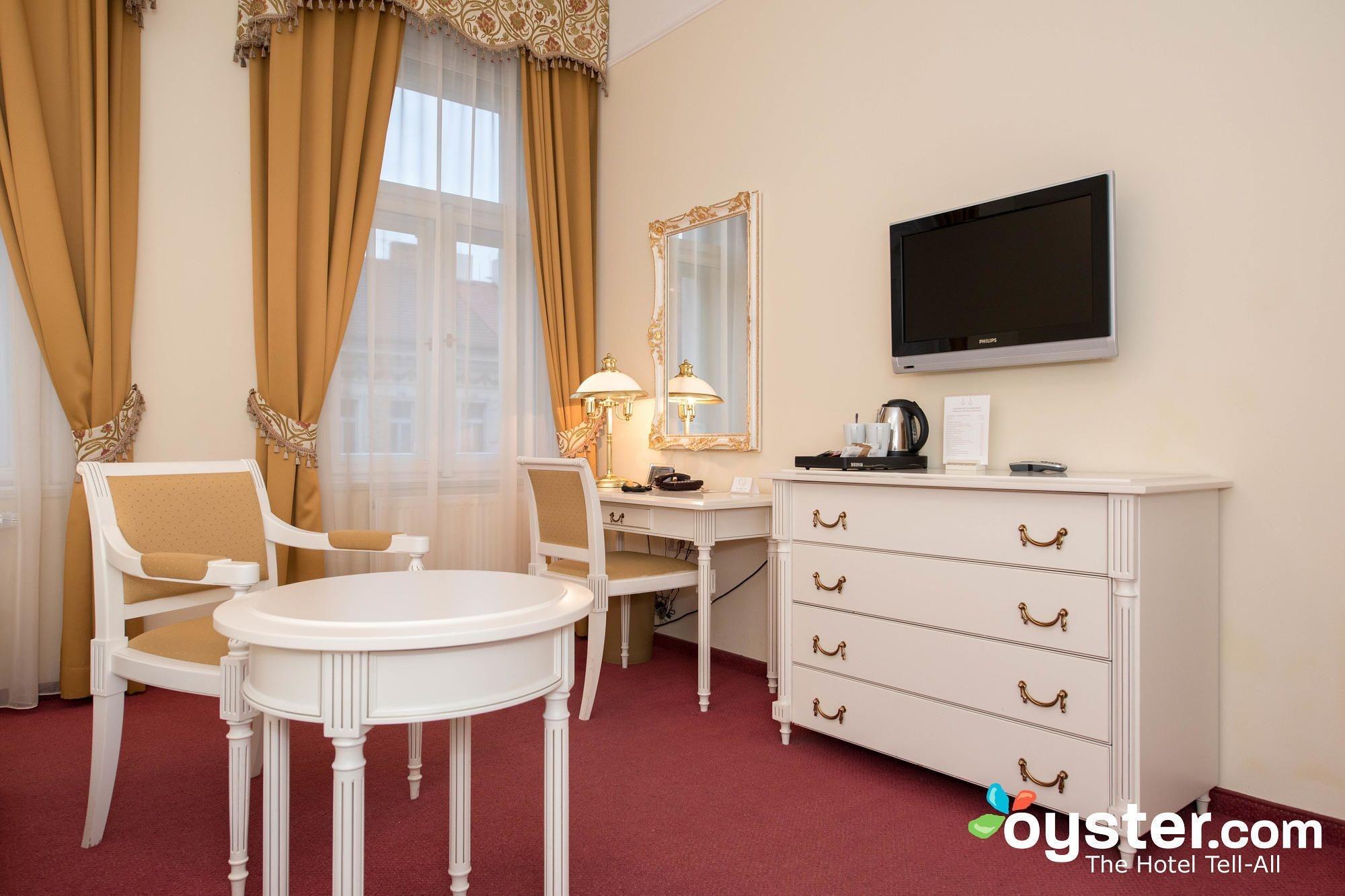 Alqush Downtown 4* Praga