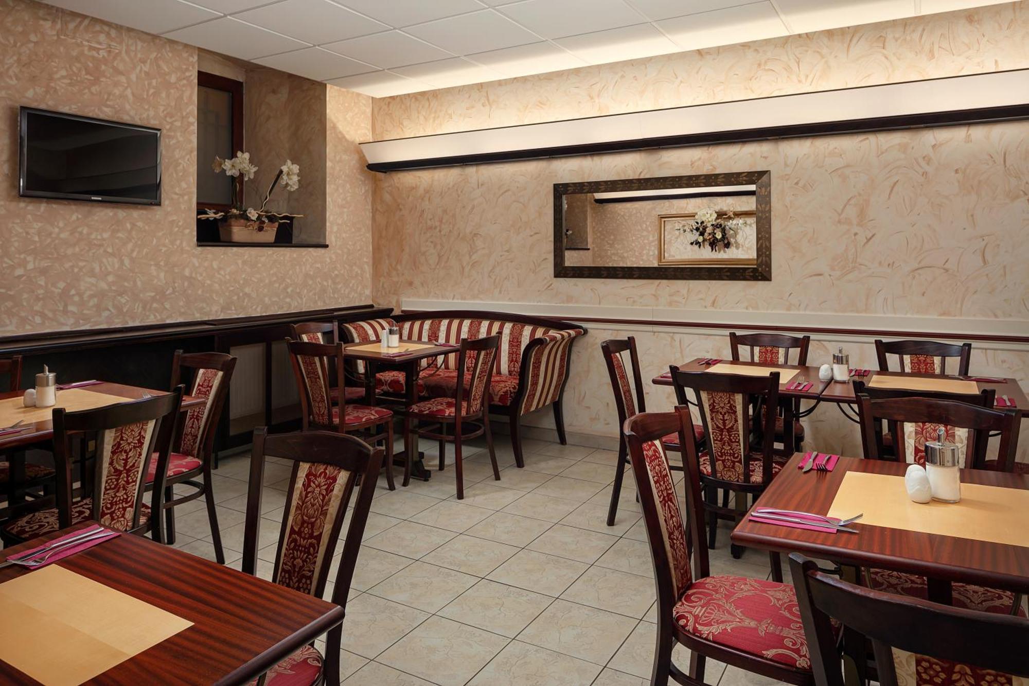 Alqush Downtown Hotel Praga